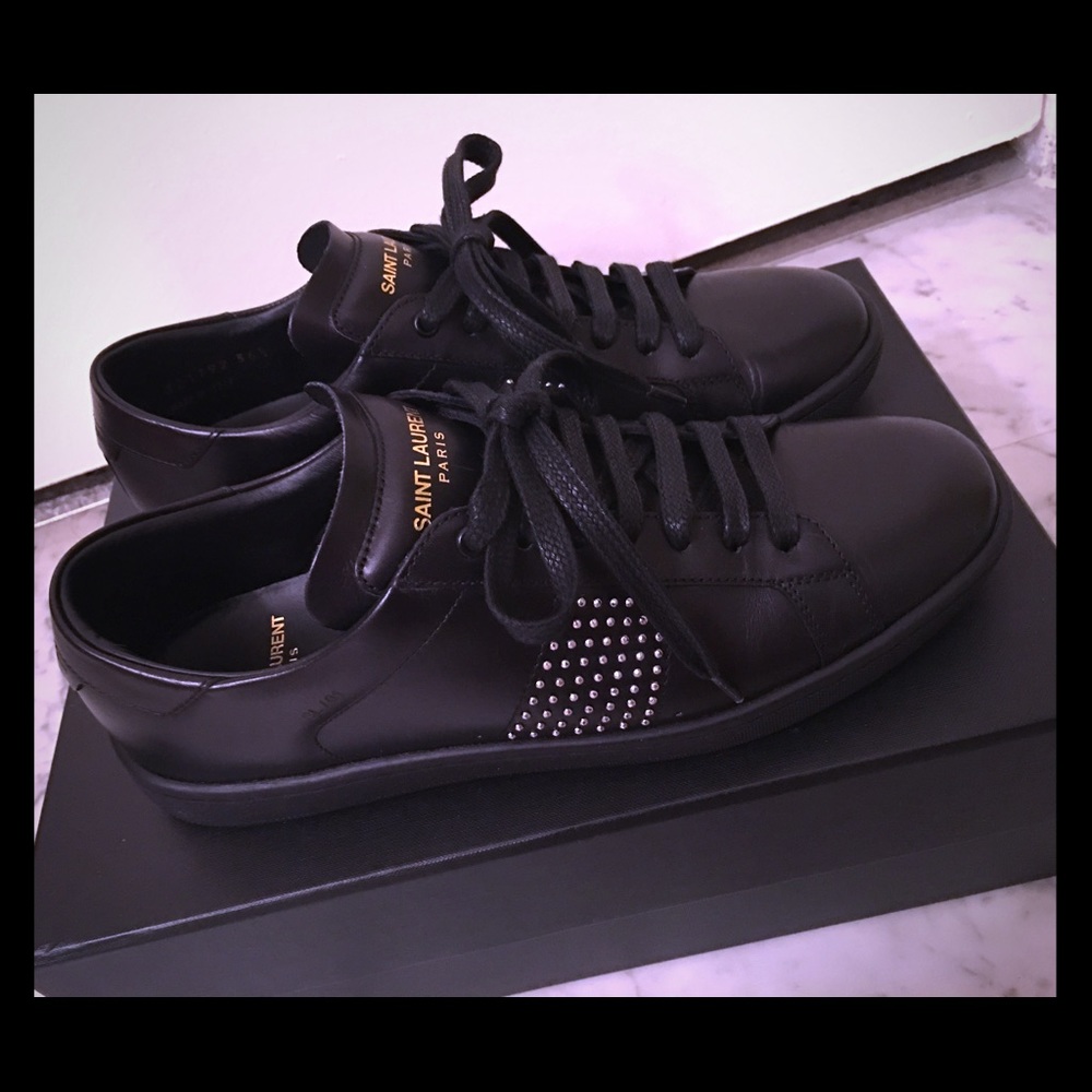 💯Authentic Saint Laurent micro studs sneakers
